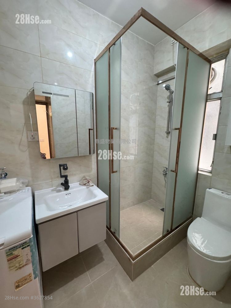 Po Wing Building Rental 2 Bedrooms , 1 Bathroom 362 ft² ( 33.6 m² )