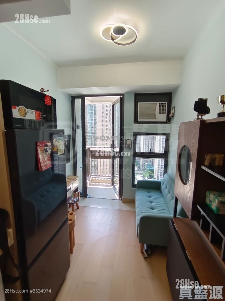 Mount Verdant Sell 1 Bedroom , 1 Bathroom 281 ft² ( 26.1 m² )