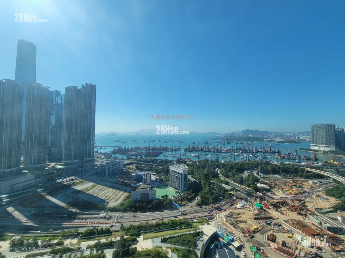 The Coronation Rental 4 Bedrooms , 2 Bathrooms 1,614 ft² ( 149.9 m² )