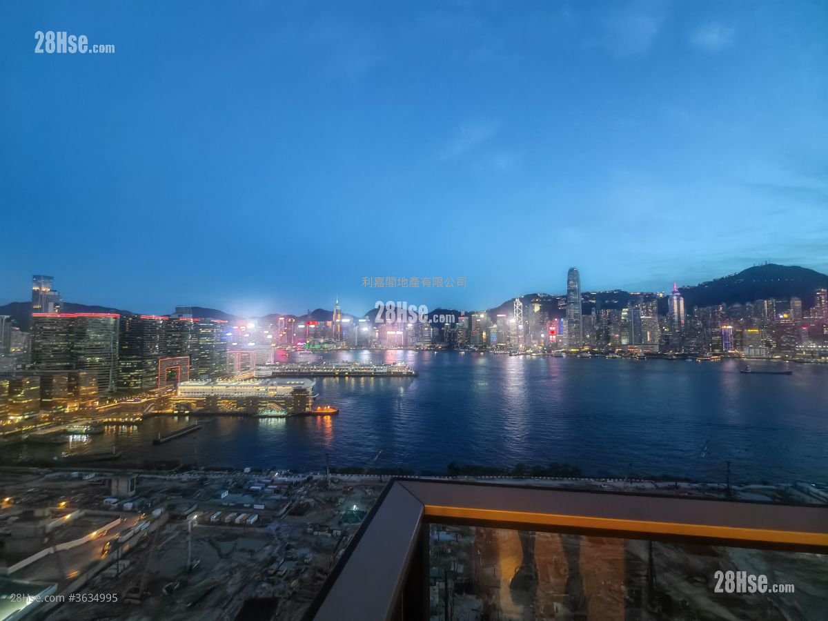 The Arch Rental 3 Bedrooms , 2 Bathrooms 840 ft² ( 78.0 m² )