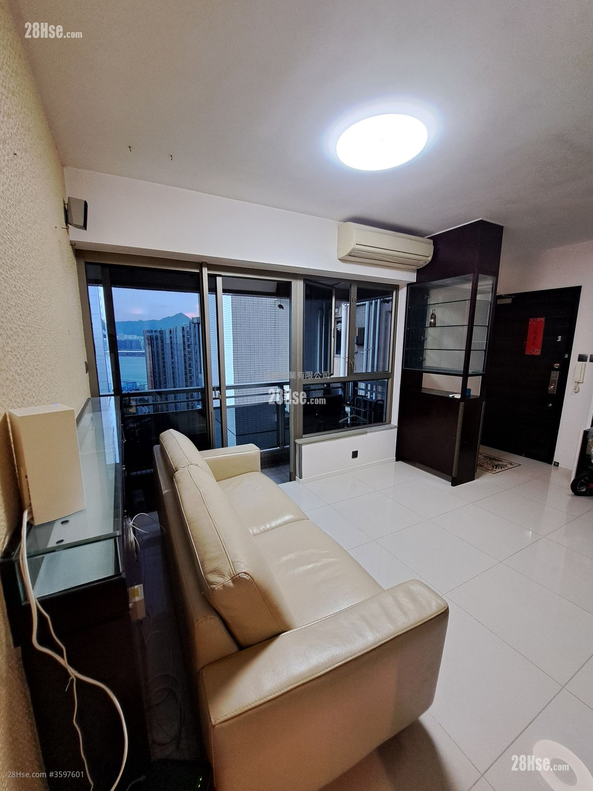 汇豪峰 租盘 2 房 , 2 浴室 685 平方尺 ( 63.6 平方米 )