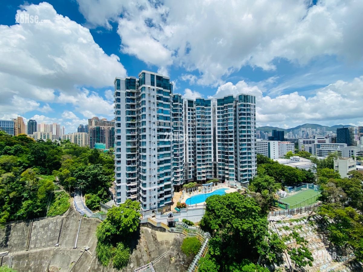 Clifton Tower Rental 2 Bedrooms , 1 Bathroom 411 ft² ( 38.2 m² )