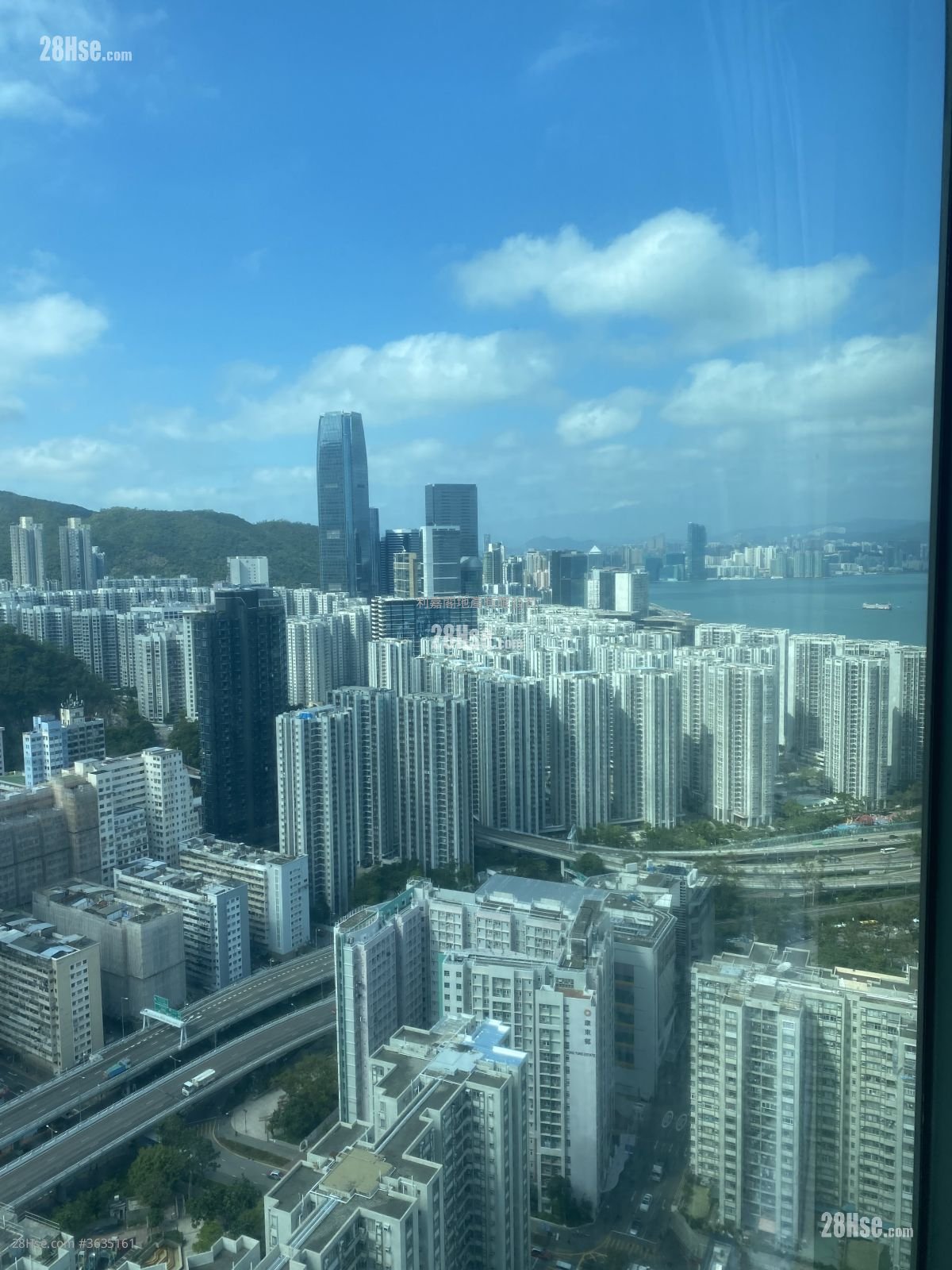 Les Saisons Rental 2 Bedrooms , 1 Bathroom 604 ft² ( 56.1 m² )