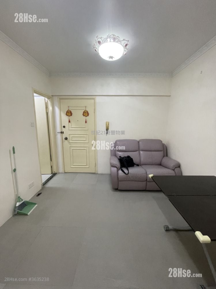 Fanling Centre Rental 2 Bedrooms , 1 Bathroom 365 ft² ( 33.9 m² )