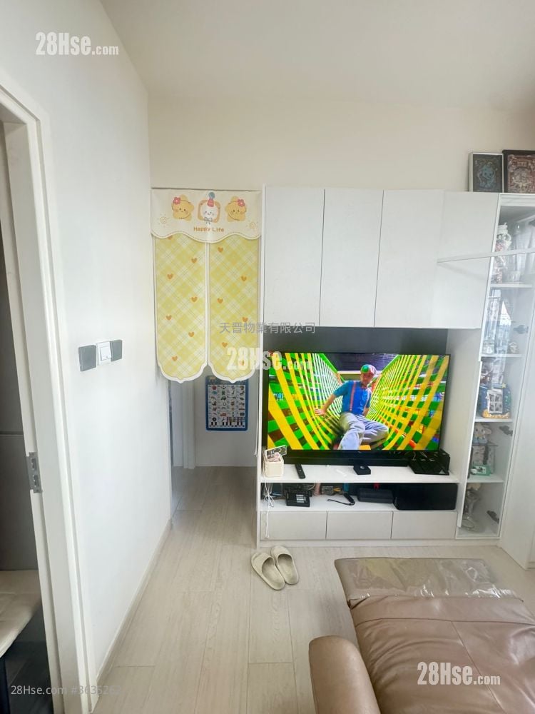 Tien Hung Building Sell 2 Bedrooms , 1 Bathroom 343 ft² ( 31.9 m² )