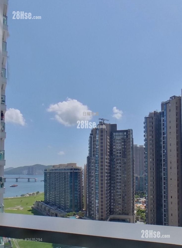 The Wings Rental 3 Bedrooms , 3 Bathrooms 828 ft² ( 76.9 m² )