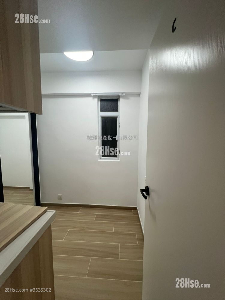 New Lucky House Rental 1 Bedroom , 1 Bathroom 180 ft² ( 16.7 m² )