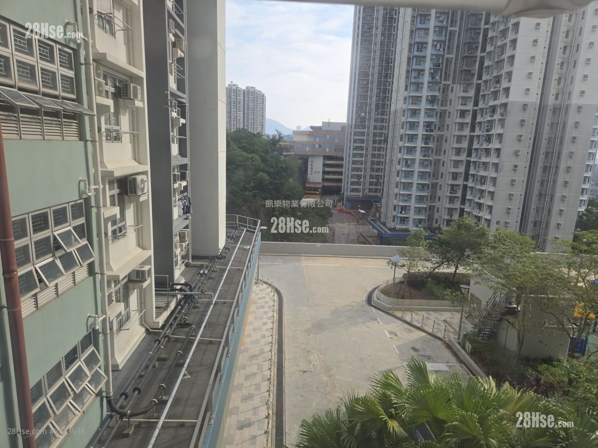 彩兴苑 售盘 2 房 , 1 浴室 379 平方尺 ( 35.2 平方米 )