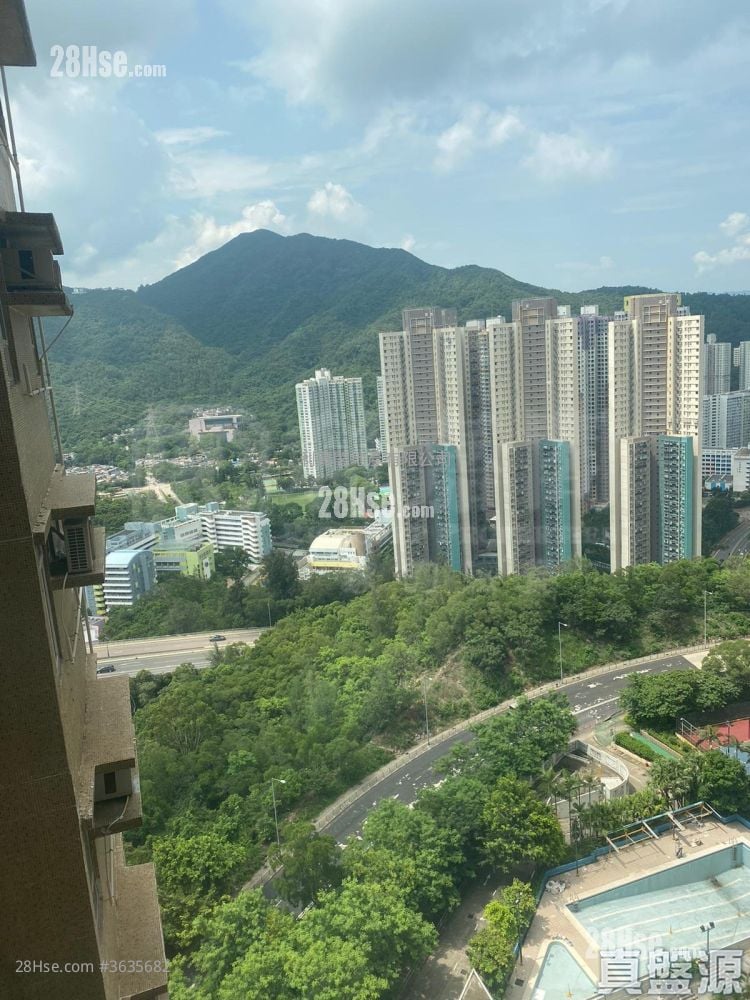 Hong Sing Garden Sell 2 Bedrooms , 1 Bathroom 452 ft² ( 42.0 m² )