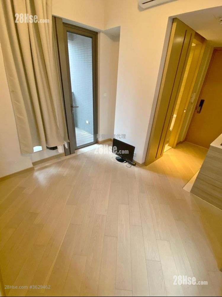 傲形 售盘 开放式间隔 , 1 浴室 204 平方尺 ( 19.0 平方米 )