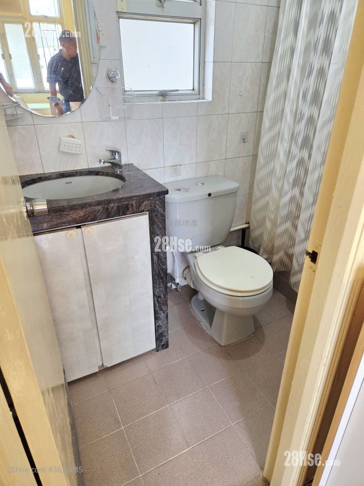 伟景花园 租盘 2 房 , 1 浴室 378 平方尺 ( 35.1 平方米 )