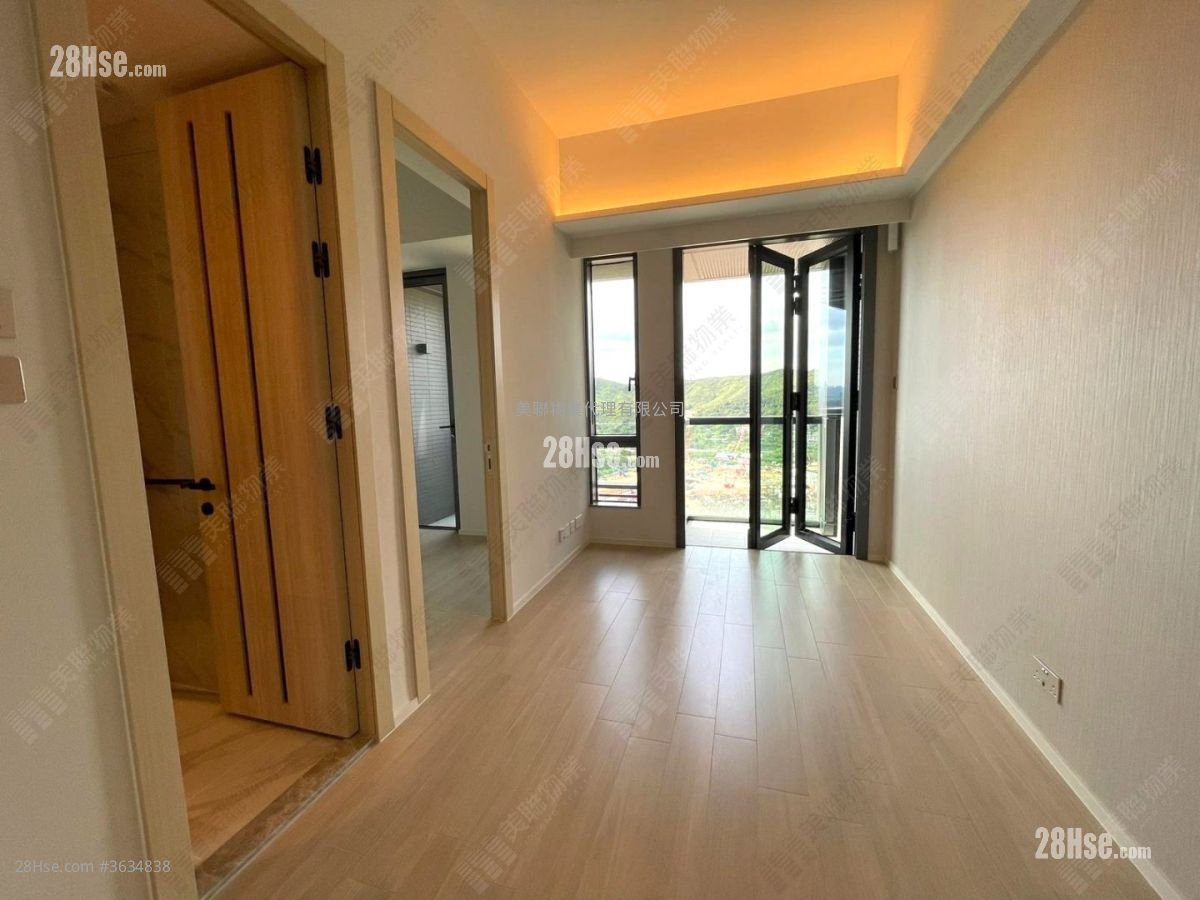 One Innovale Sell 1 Bedroom 302 ft² ( 28.1 m² )