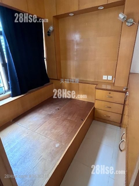 立兴大厦 租盘 2 房 , 1 浴室 347 平方尺 ( 32.2 平方米 )