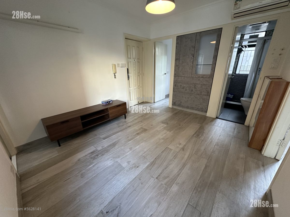 景晖阁 租盘 2 房 , 1 浴室 400 平方尺 ( 37.2 平方米 )