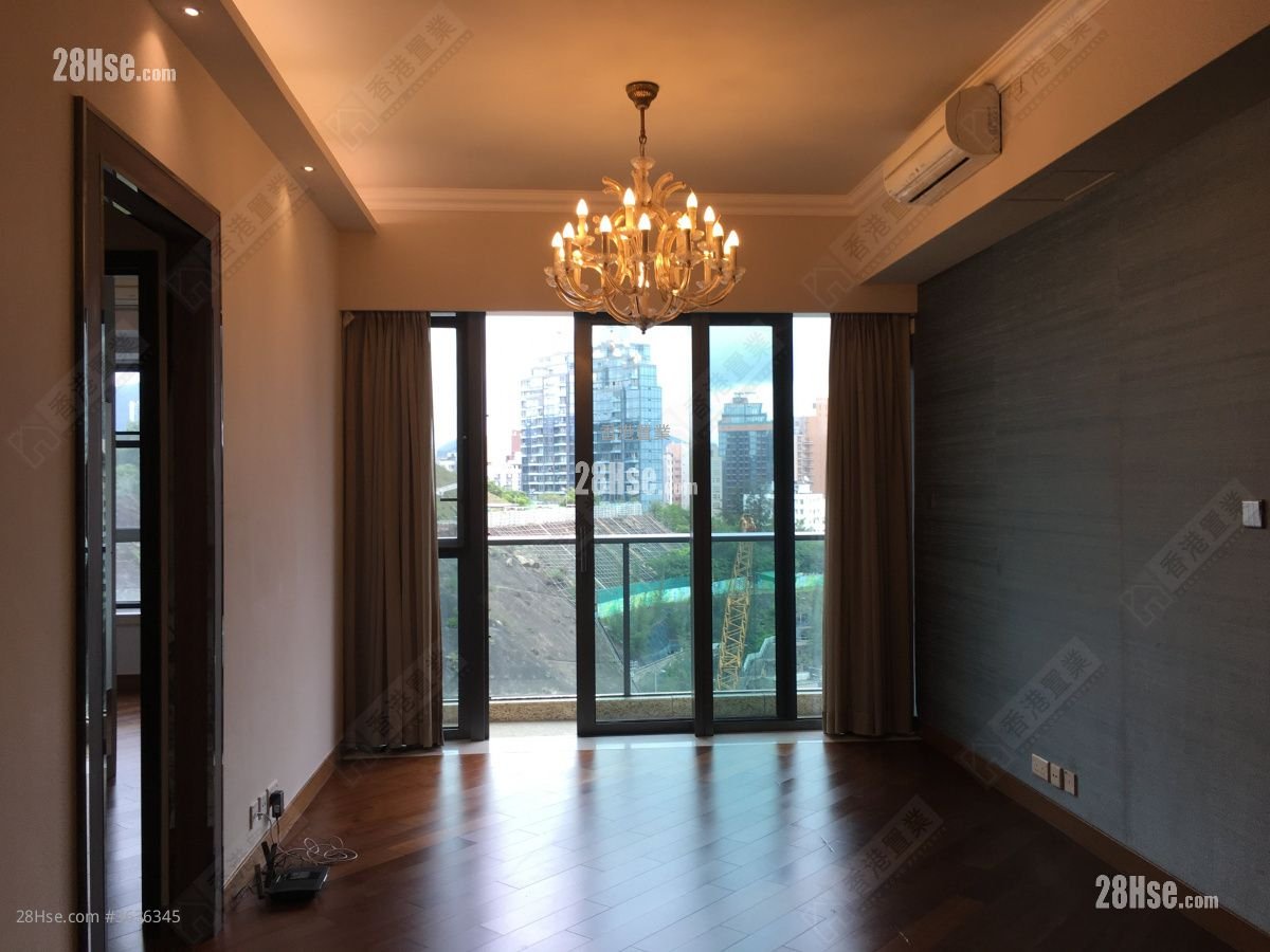 Ultima Rental 3 Bedrooms , 3 Bathrooms 1,237 ft² ( 114.9 m² )