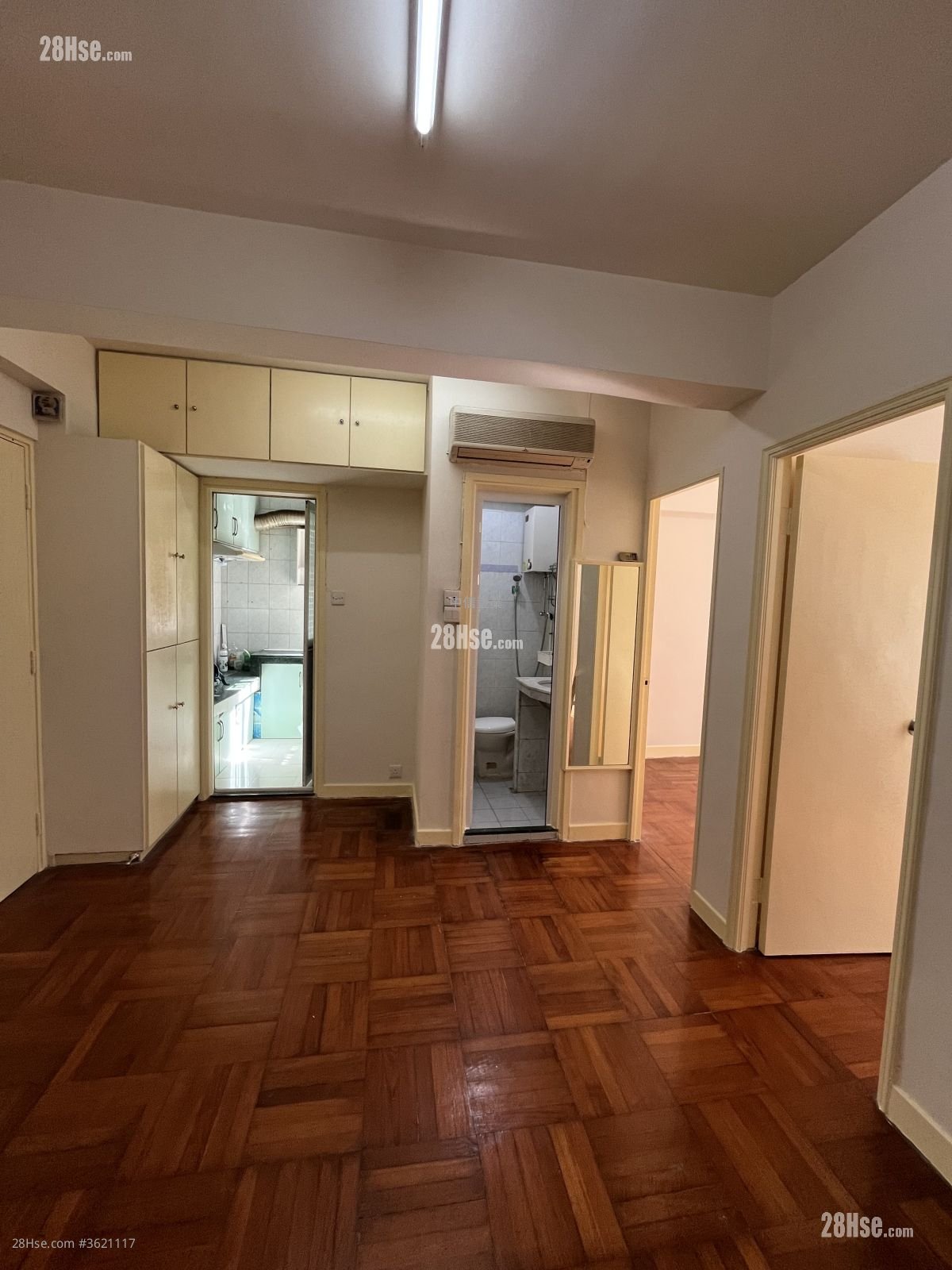 Wah Fat Building Rental 2 Bedrooms , 1 Bathroom 315 ft² ( 29.3 m² )