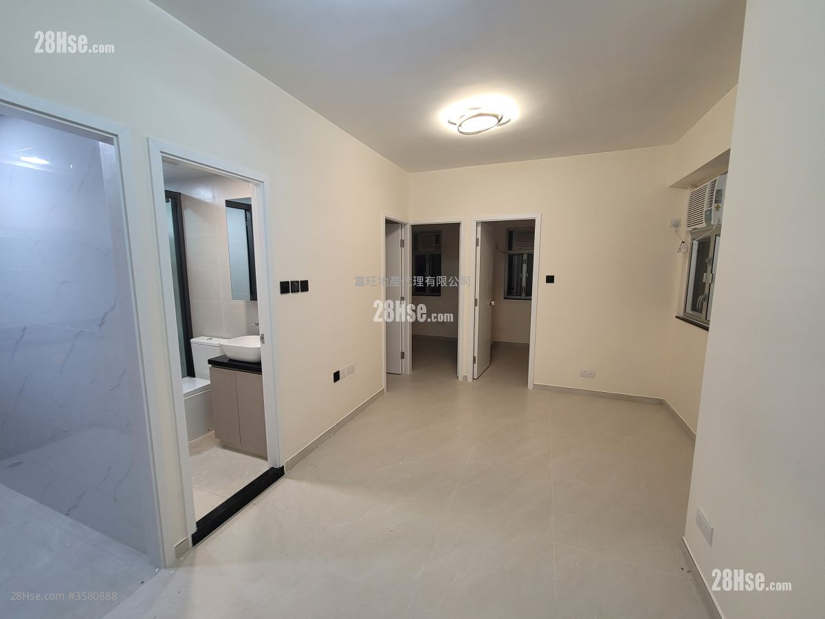 Sun Kong House Rental 3 Bedrooms , 1 Bathroom 417 ft² ( 38.7 m² )