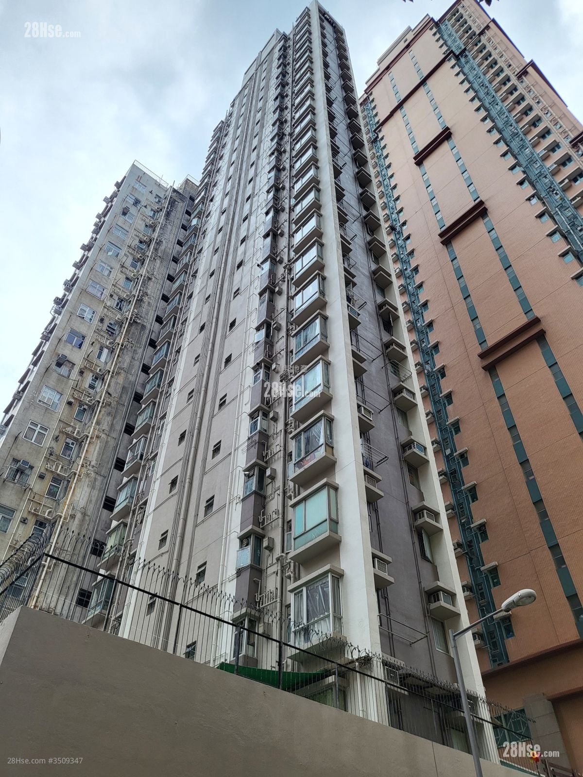 富泽大厦 租盘 2 房 , 1 浴室 236 平方尺 ( 21.9 平方米 )