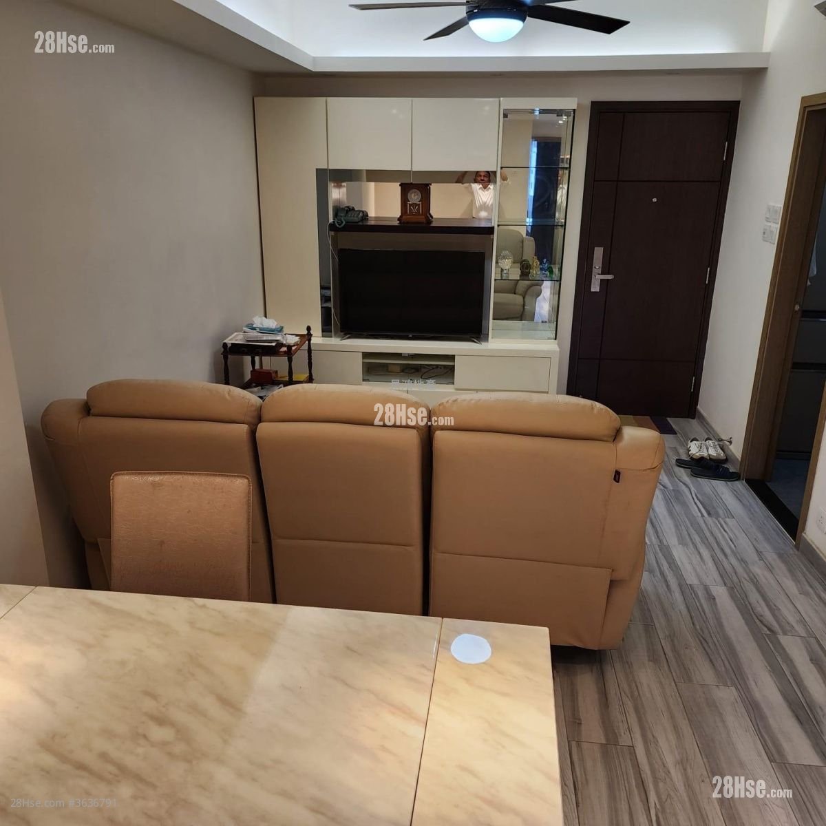 文蔚楼 售盘 3 房 620 平方尺 ( 57.6 平方米 )