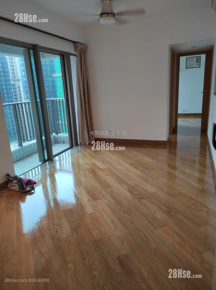 Harbour Green Rental 2 Bedrooms , 1 Bathroom 474 ft² ( 44.0 m² )