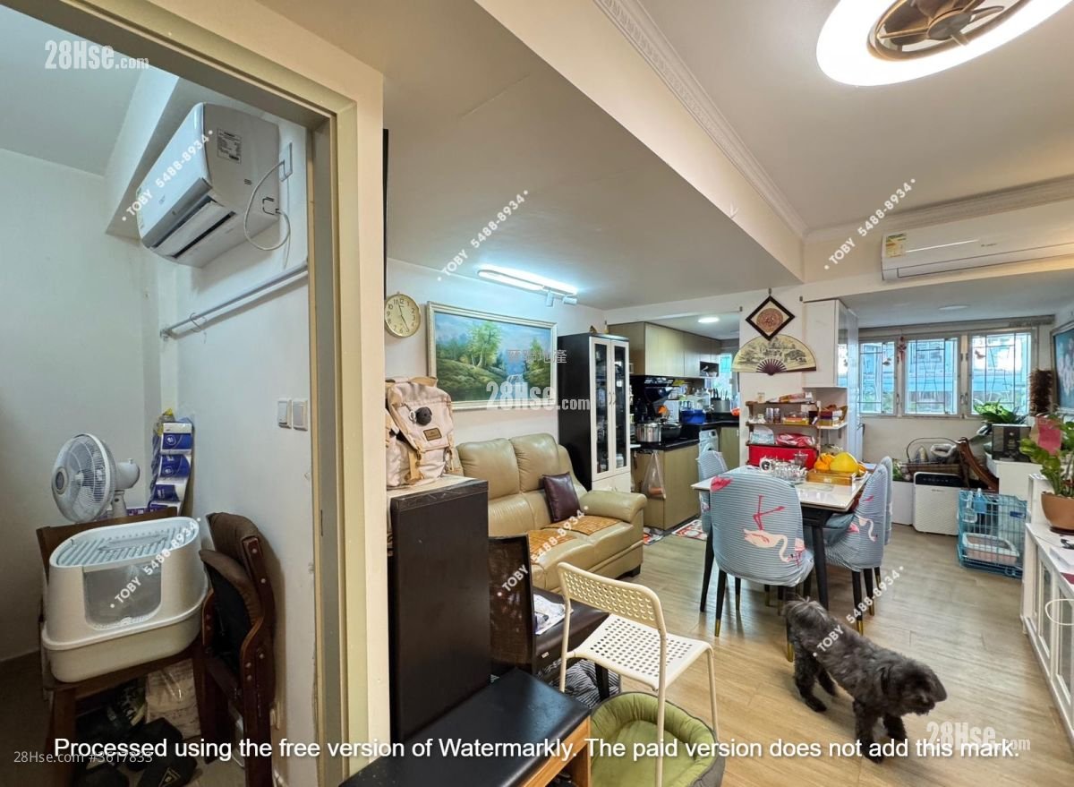 Tin Fung House Rental 3 Bedrooms , 1 Bathroom 454 ft² ( 42.2 m² )