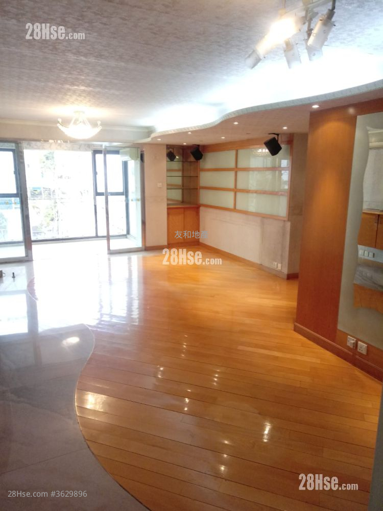 Carmen Garden Rental 3 Bedrooms , 2 Bathrooms 1,082 ft² ( 100.5 m² )