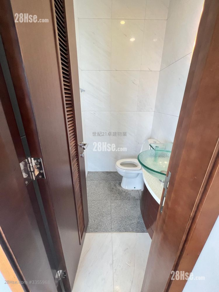 The Harbourside Rental 4 Bedrooms , 2 Bathrooms 2,334 ft² ( 216.8 m² )