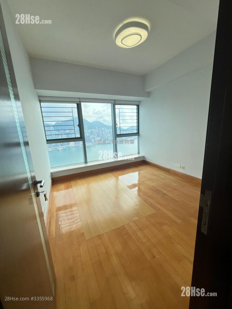 The Harbourside Rental 4 Bedrooms , 2 Bathrooms 2,334 ft² ( 216.8 m² )