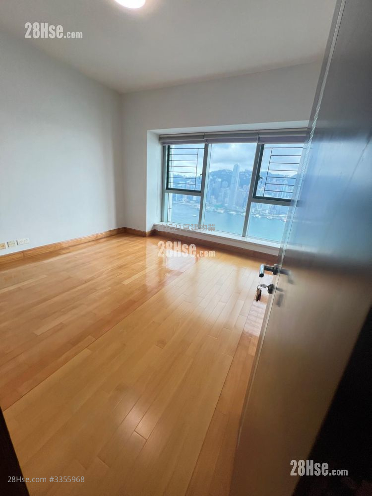 The Harbourside Rental 4 Bedrooms , 2 Bathrooms 2,334 ft² ( 216.8 m² )