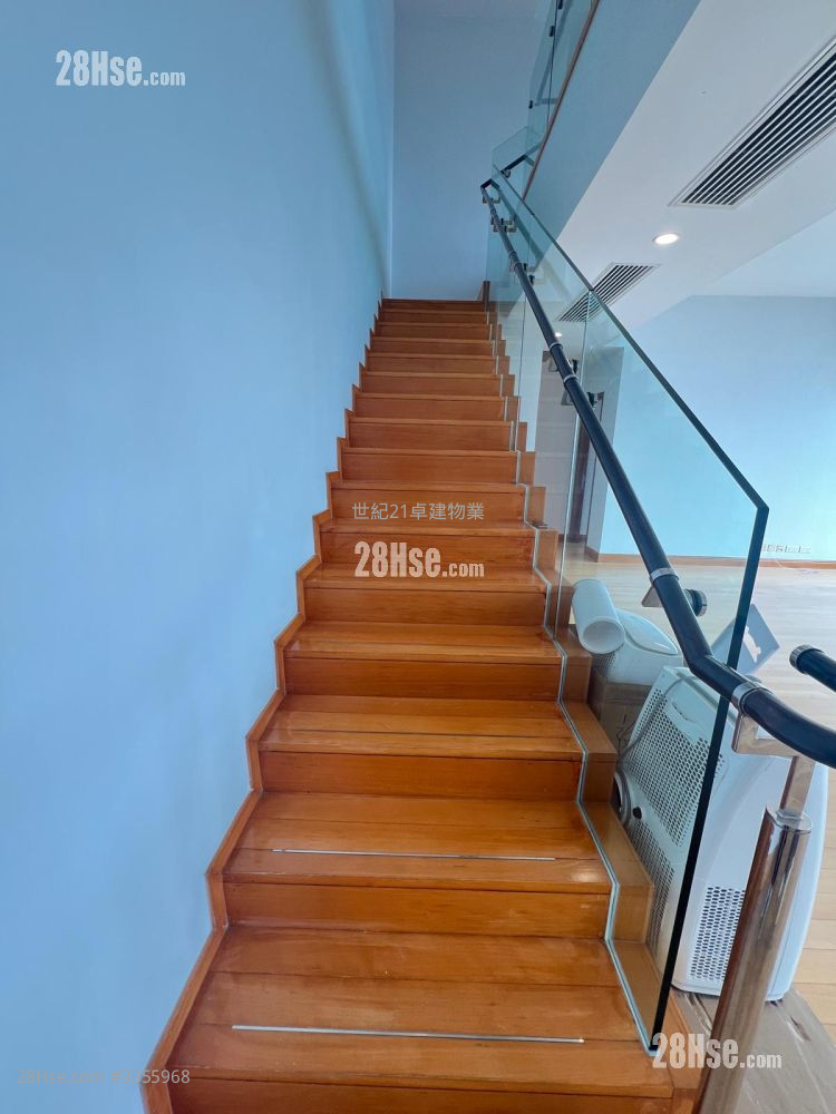The Harbourside Rental 4 Bedrooms , 2 Bathrooms 2,334 ft² ( 216.8 m² )