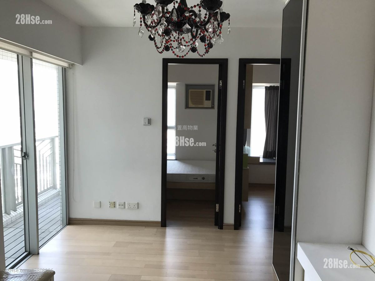 Grand Waterfront Sell 2 Bedrooms , 1 Bathroom 361 ft² ( 33.5 m² )