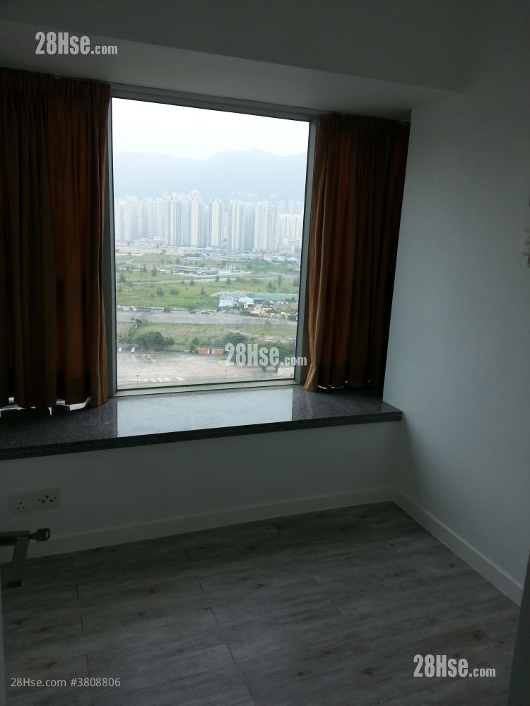 Grand Waterfront Sell 2 Bedrooms , 1 Bathroom 361 ft² ( 33.5 m² )