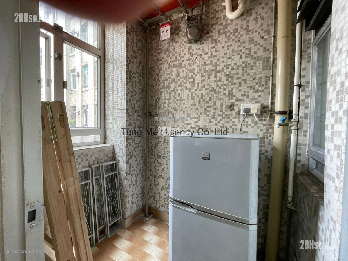 Siu Hei Court Rental 2 Bedrooms , 1 Bathroom 462 ft² ( 42.9 m² )