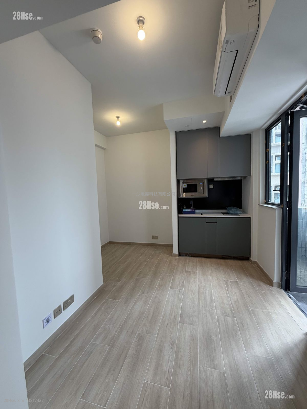 Soyo Square Rental 223 ft² ( 20.7 m² )