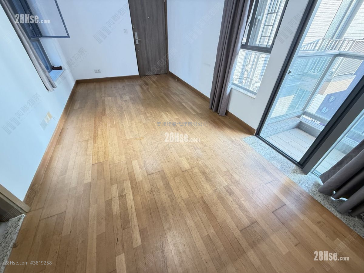 Heya Star Sell 2 Bedrooms 520 ft² ( 48.3 m² )