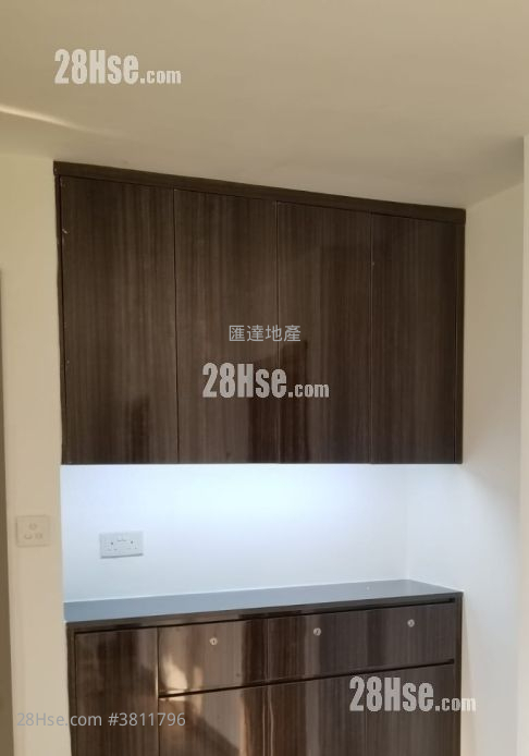美孚新邨 租盘 664 平方尺 ( 61.7 平方米 )
