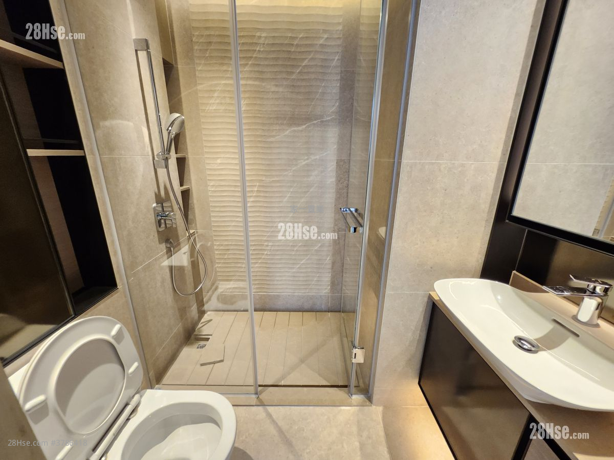 Prince Central Rental 1 Bedroom , 1 Bathroom 283 ft² ( 26.3 m² )