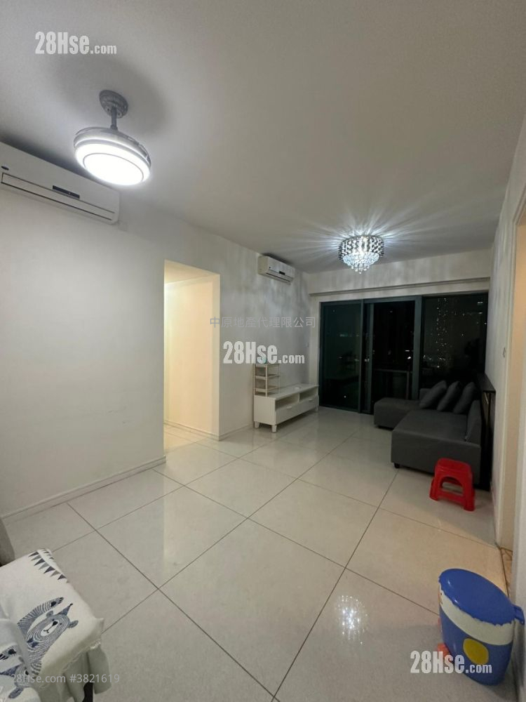 The Rise Sell 3 Bedrooms , 2 Bathrooms 749 ft² ( 69.6 m² )