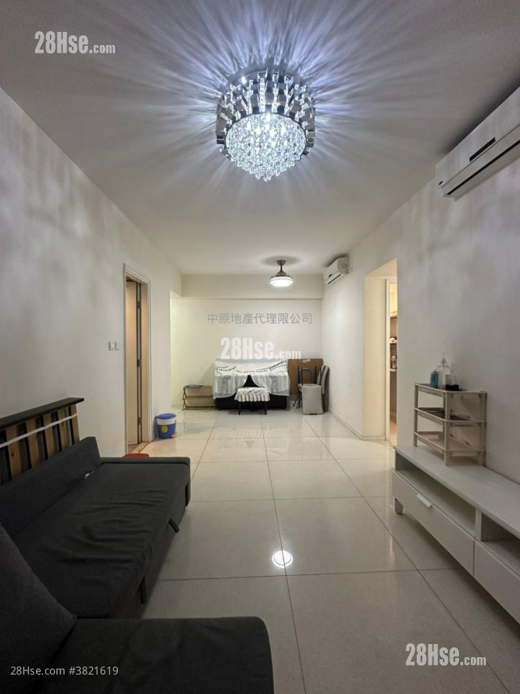 The Rise Sell 3 Bedrooms , 2 Bathrooms 749 ft² ( 69.6 m² )