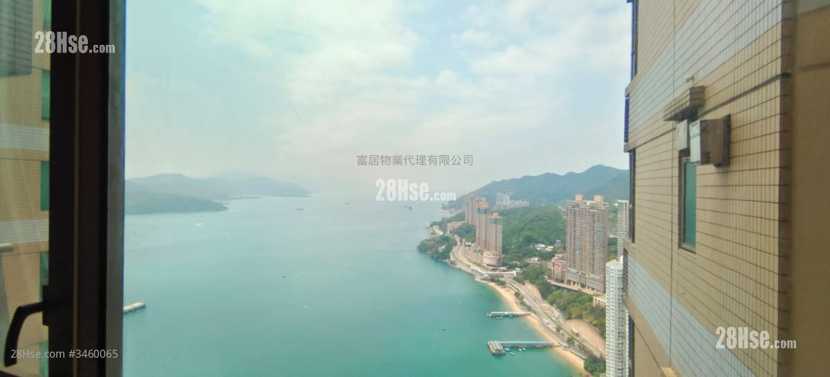Bellagio Sell 3 Bedrooms , 2 Bathrooms 818 ft² ( 76.0 m² )