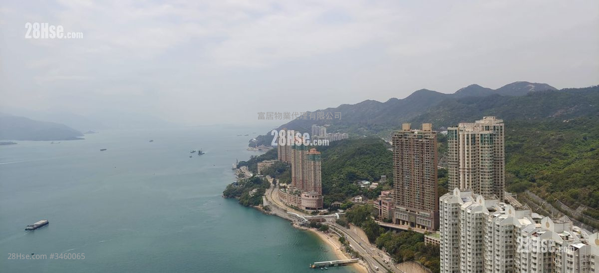 Bellagio Sell 3 Bedrooms , 2 Bathrooms 818 ft² ( 76.0 m² )