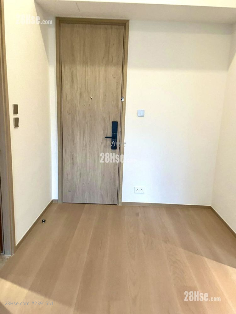 101 Kings Road Rental 2 Bedrooms , 1 Bathroom 434 ft² ( 40.3 m² )