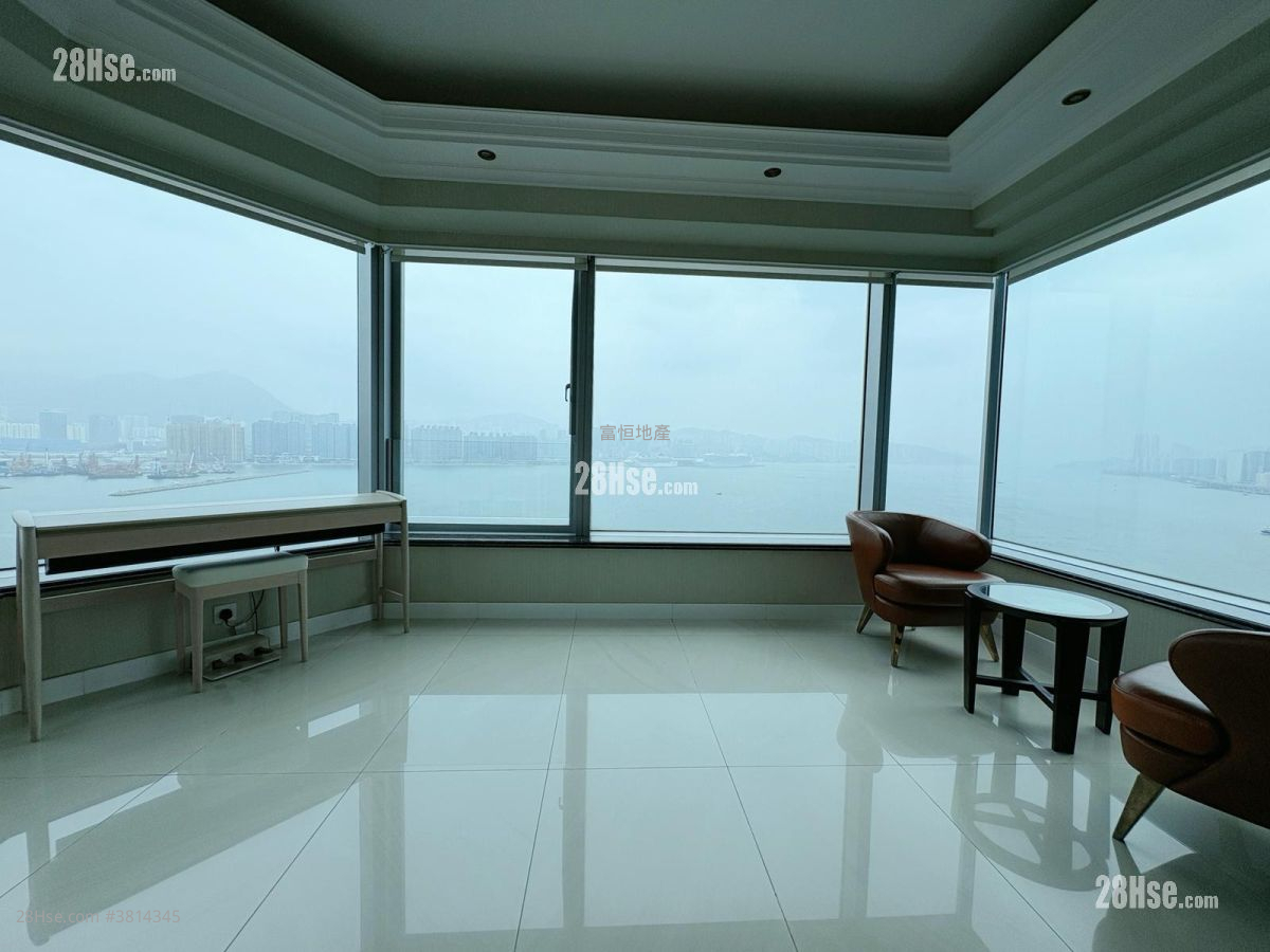 Harbourfront Landmark Sell 3 Bedrooms , 3 Bathrooms 1,580 ft² ( 146.8 m² )
