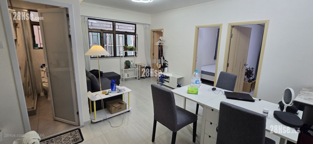Diamond Court Rental 3 Bedrooms , 1 Bathroom 576 ft² ( 53.5 m² )