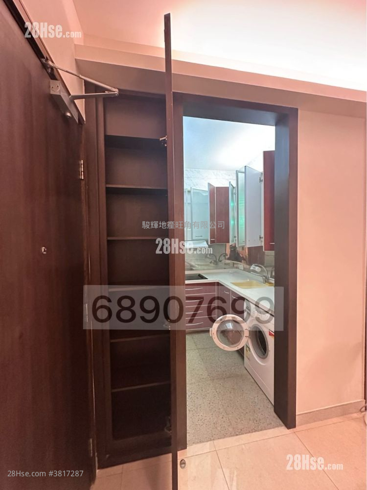 The Metropolis Residence Rental 2 Bedrooms , 1 Bathroom 477 ft² ( 44.3 m² )