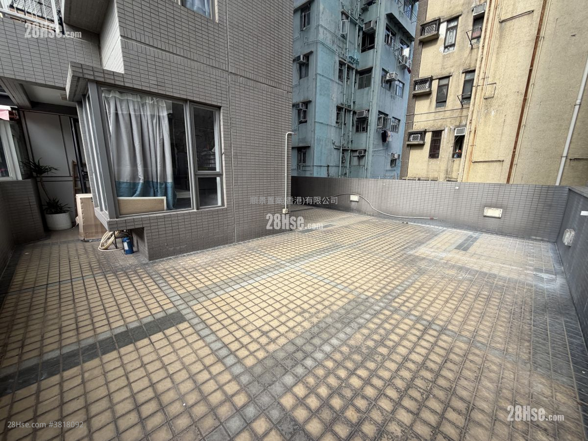 Jade Suites Rental Studio , 1 Bathroom 230 ft² ( 21.4 m² )