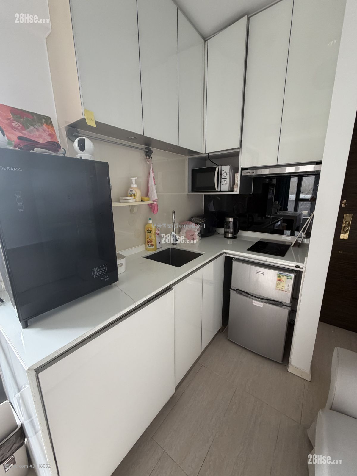 Jade Suites Rental Studio , 1 Bathroom 230 ft² ( 21.4 m² )