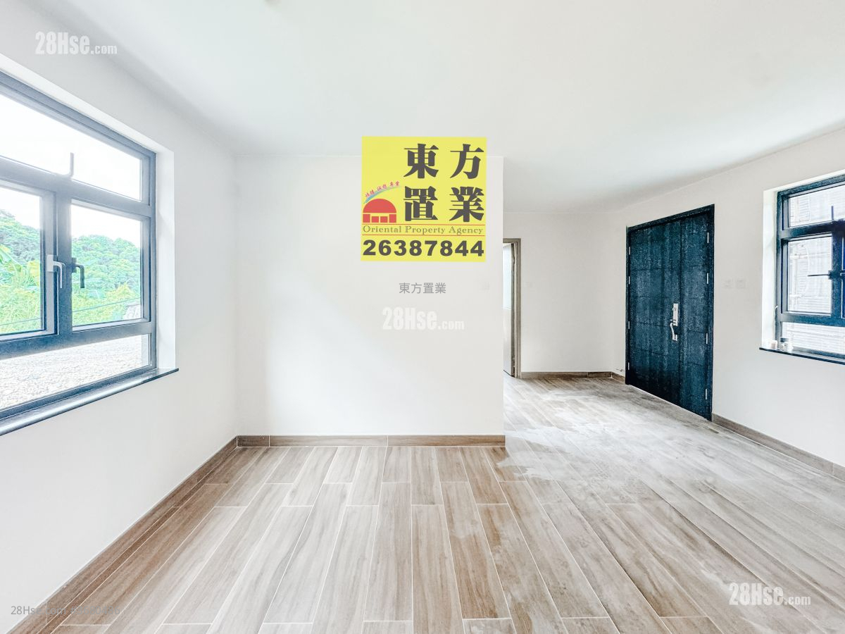 村屋 售盘 3 房 , 2 浴室 700 平方尺 ( 65.0 平方米 )