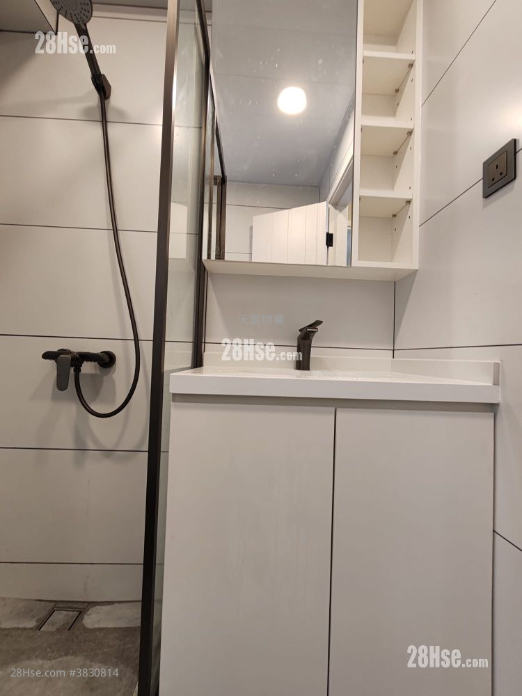 Hunghom Bay Centre Rental 2 Bedrooms , 1 Bathroom 411 ft² ( 38.2 m² )