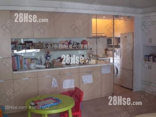 Belvedere Garden Sell 4 Bedrooms , 2 Bathrooms 742 ft² ( 68.9 m² )